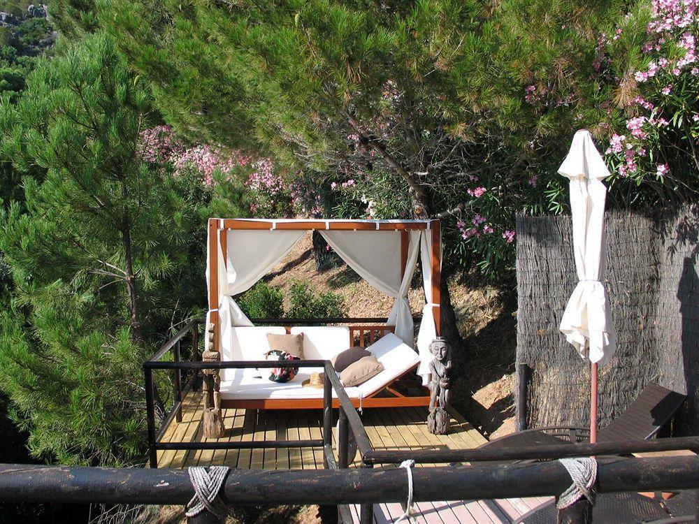 Ddg Retreat Hotell Casares Exteriör bild